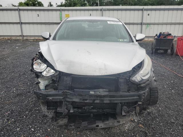 KMHDH4AE6GU579490 Hyundai ELANTRA SE