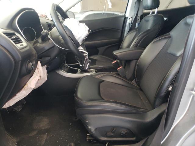 3C4NJCBB6JT489284 Jeep Compass Latitude