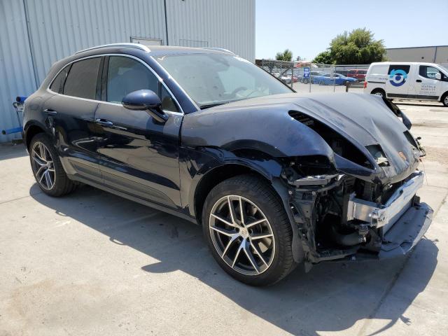 VIN WP1AA2A56NLB12359 2022 Porsche Macan no.4