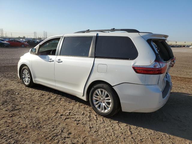 5TDYZ3DC6HS868849 Toyota SIENNA XLE
