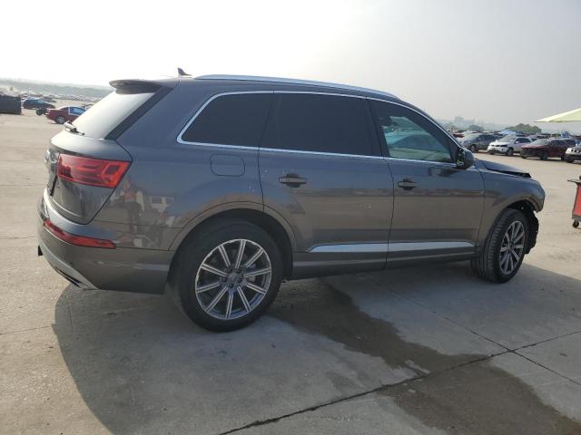 VIN WA1LHAF78KD018252 2019 Audi Q7, Premium Plus no.3