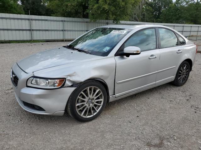 2010 Volvo S40 