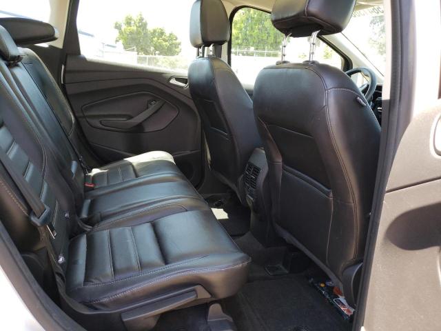 1FADP5EU9HL111944 Ford C-MAX SE