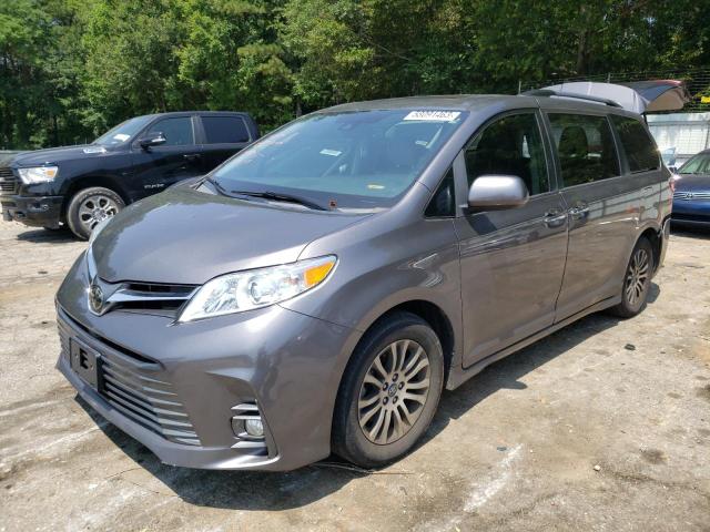 2019 Toyota Sienna XLE