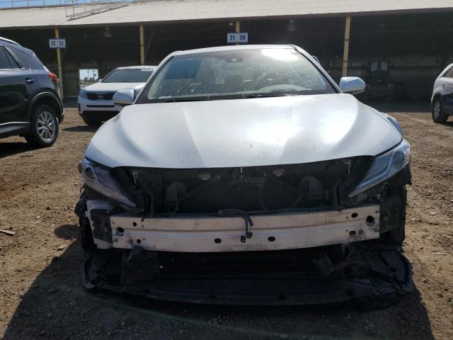 4T1B21HK4JU009806 Toyota CAMRY HYBRID
