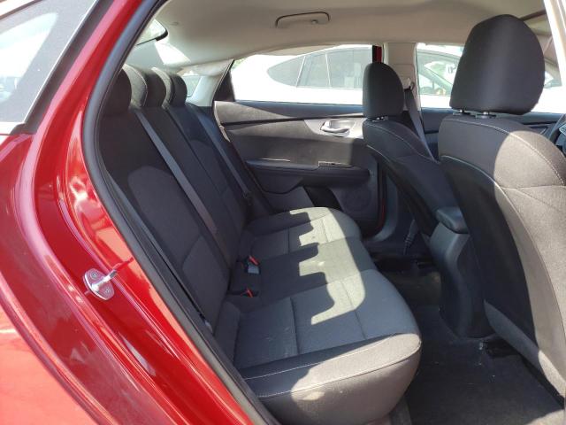 3KPF24AD8PE556541 KIA FORTE LX