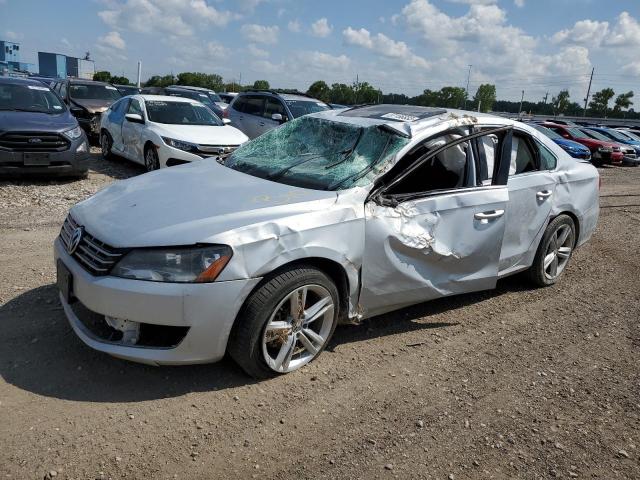 2015 Volkswagen Passat SE