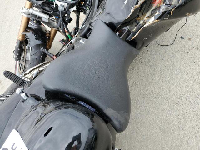 2019 SUZUKI GSX1300 RA - JS1GX72B3K7100082