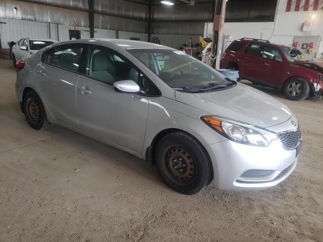 KNAFK4A6XG5542702 KIA FORTE LX