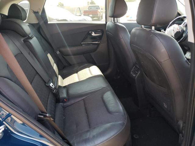 KNDCC3LC6J5127402 KIA NIRO EX