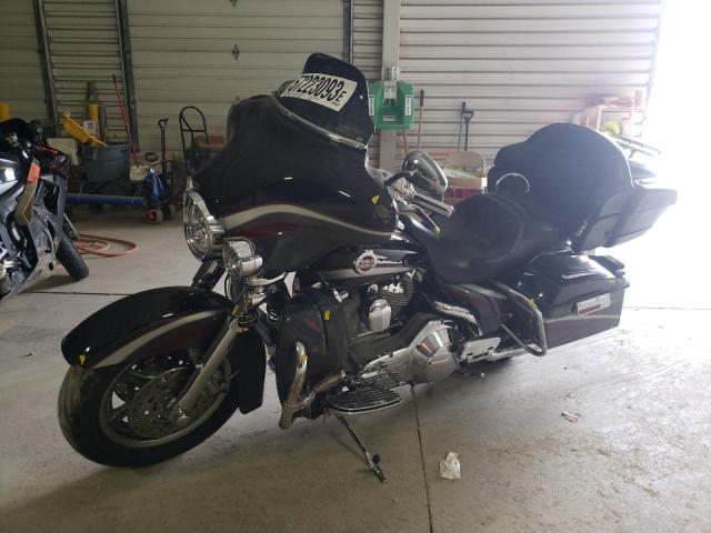 2006 HARLEY-DAVIDSON FLHTCUSE - 1HD1PRE106Y954925