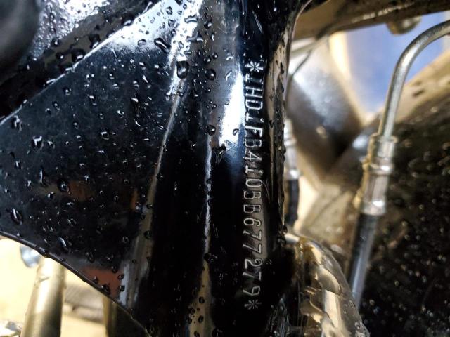 2011 HARLEY-DAVIDSON FLHR - 1HD1FB410BB677279