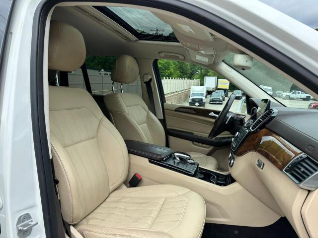 4JGDF6EE2HA876514 Mercedes-Benz Gls 450 4matic