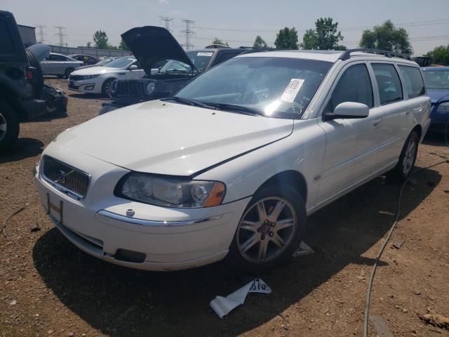 2005 Volvo V70 