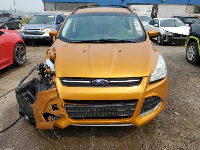 1FMCU9G96GUB94803 2016 FORD ESCAPE, photo no. 5