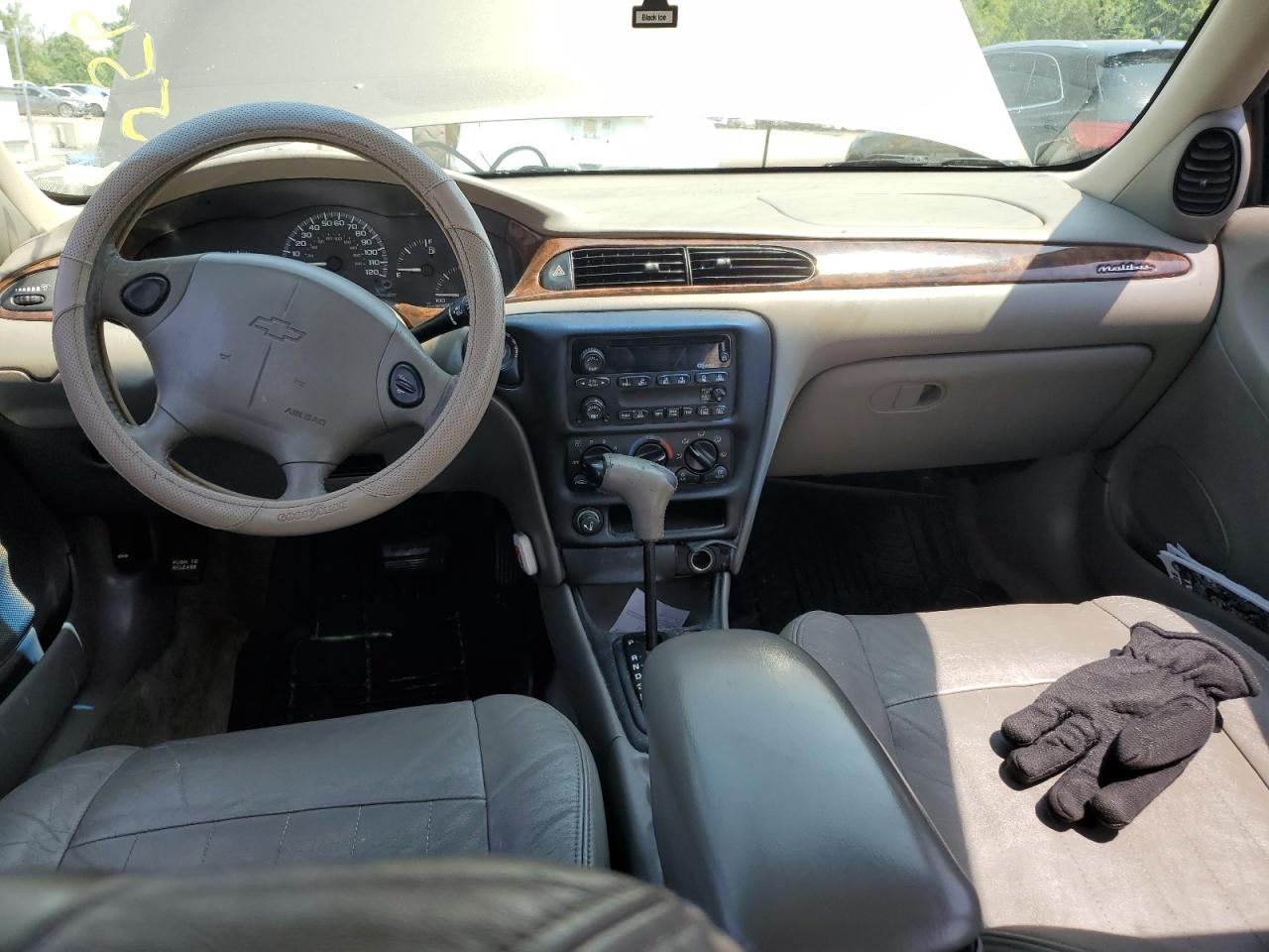 1g1ne52j02m624184 1G1NE52J02M624184 2002 Chevrolet Malibu Ls
