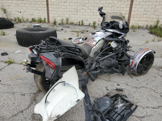 2021 CAN-AM SPYDER ROA - 2BXREDD44MV000017