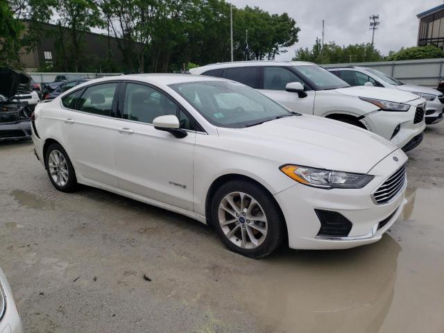 3FA6P0LUXKR243747 2019 FORD FUSION, photo no. 4