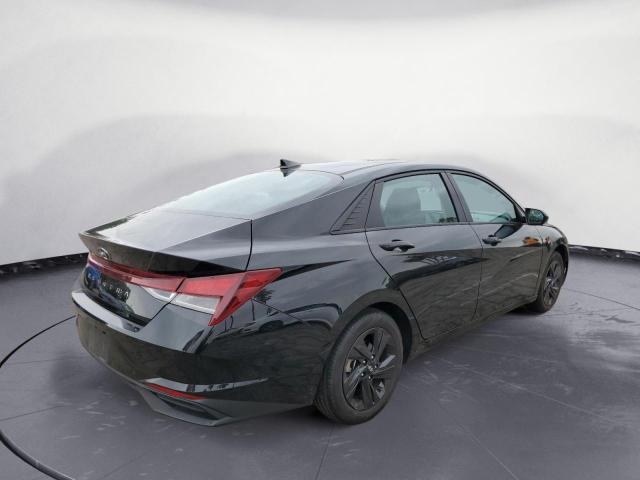 5NPLM4AG5MH000816 Hyundai ELANTRA SEL