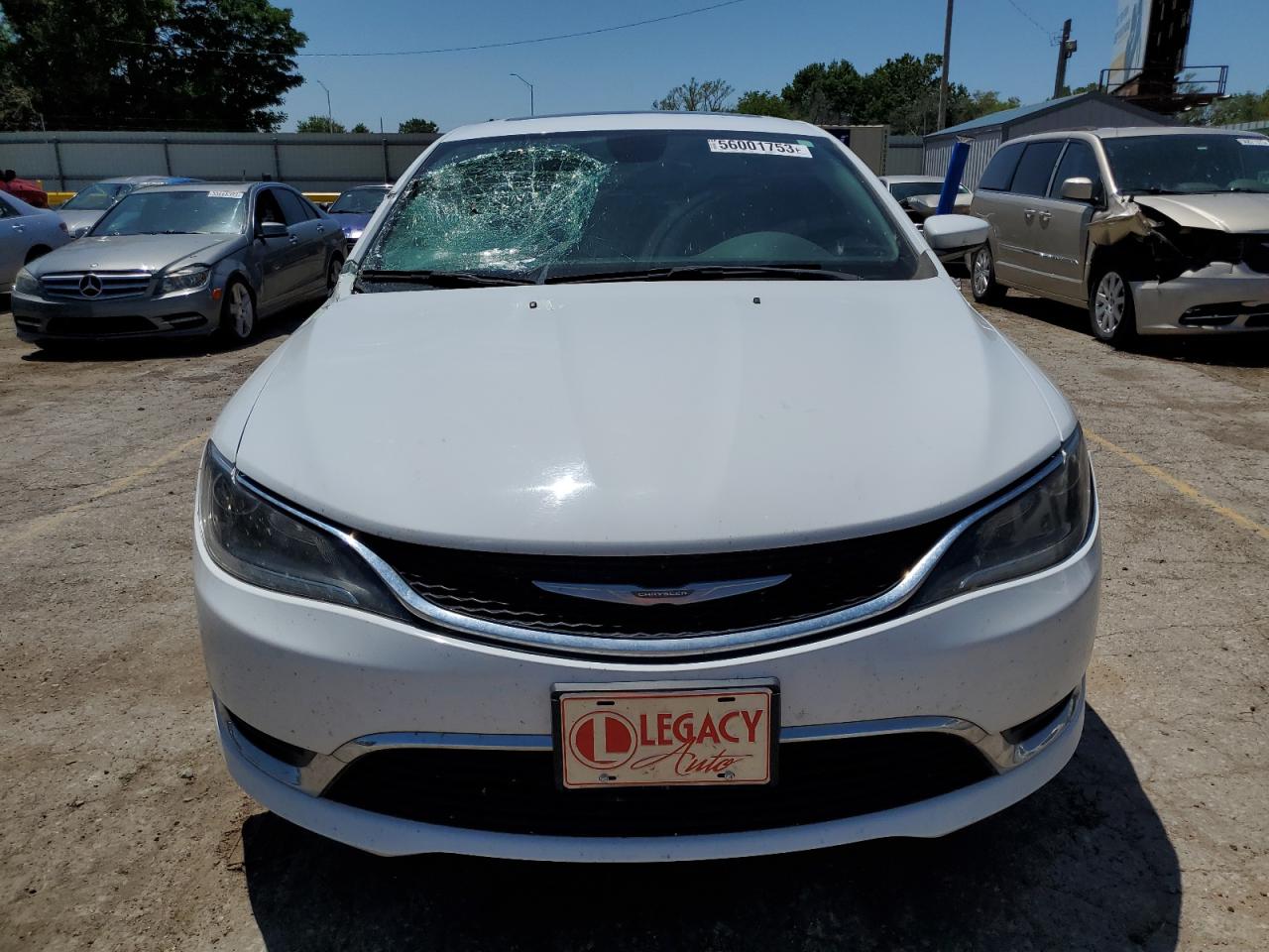 2015 Chrysler 200 Limited vin: 1C3CCCAB0FN728259