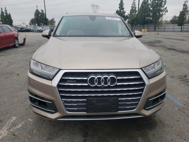 VIN WA1LAAF70KD012370 2019 Audi Q7, Premium Plus no.5