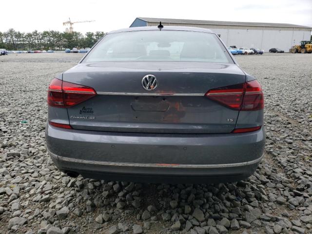  VOLKSWAGEN PASSAT 2017 Сірий
