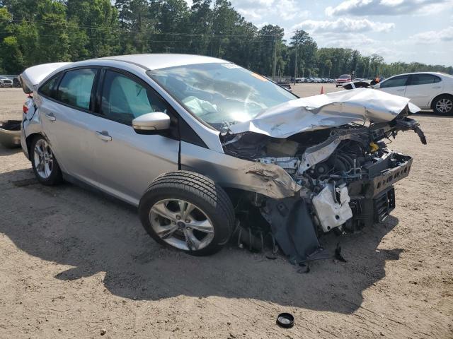 1FADP3F27EL153977 Ford FOCUS SE