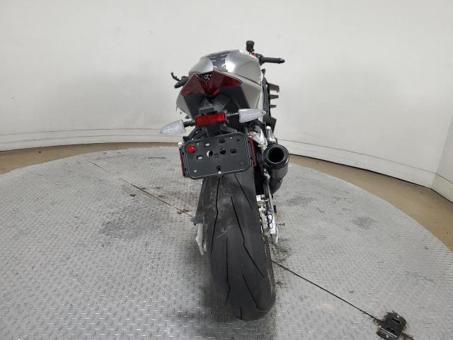 2022 APRILIA RSV4 1100 - ZD4KYUA00NS000328