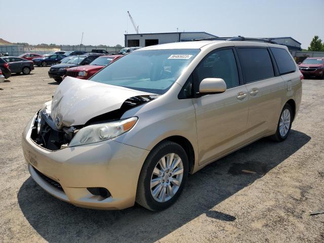 2013 Toyota Sienna LE