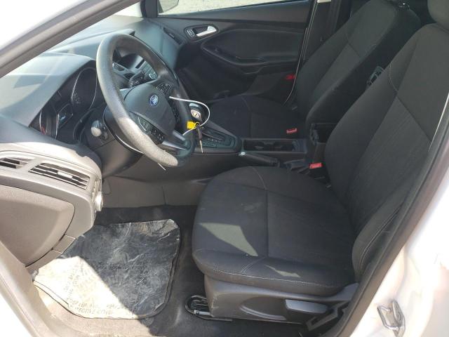 1FADP3K2XGL325475 Ford FOCUS SE