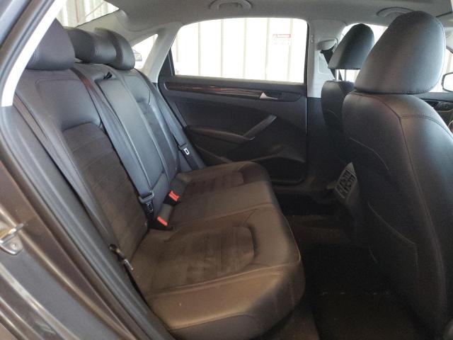 2015 VOLKSWAGEN PASSAT SEL - 1VWCV7A3XFC034810