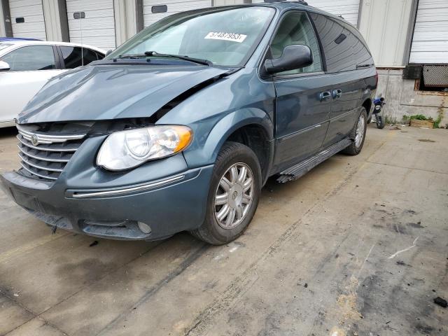 2005 Chrysler Town & Country Touring