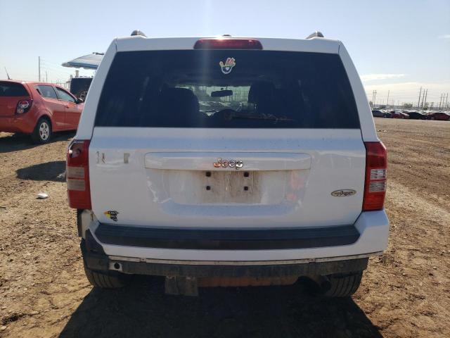 1C4NJPFA0FD171537 Jeep Patriot Latitude