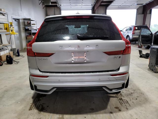 2022 VOLVO XC60 B6 R- YV4062RM3N1972254