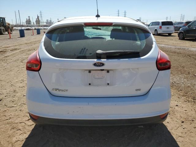 1FADP3K29JL280472 Ford FOCUS SE
