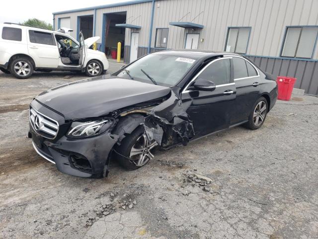 MERCEDES-BENZ-E-CLASS-WDDZF4KB2KA670115