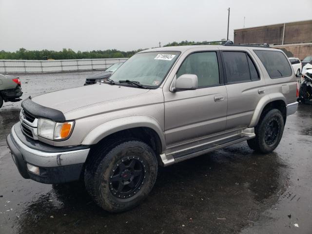 2002 Toyota 4Runner SR5