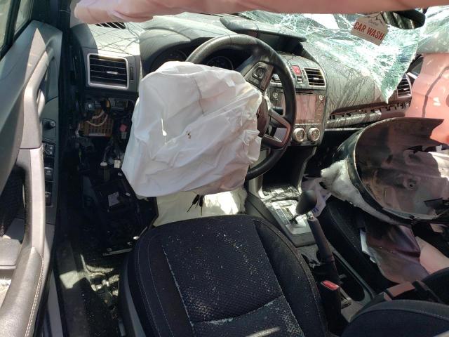 JF2SJAEC8JH565518 Subaru Forester 2.5i Premium