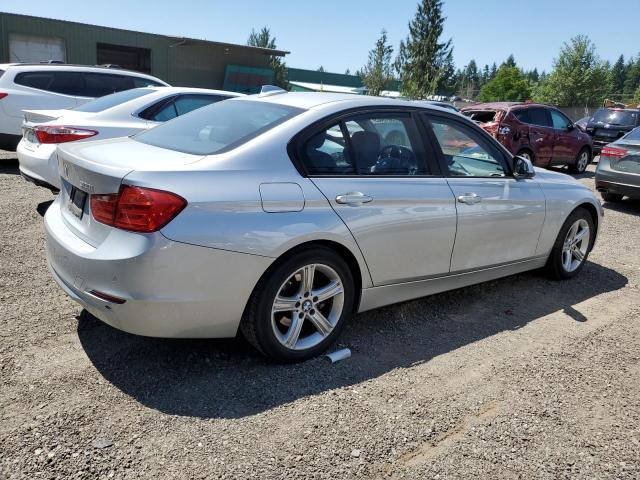 WBA3B1C5XEP680280 BMW 320 I