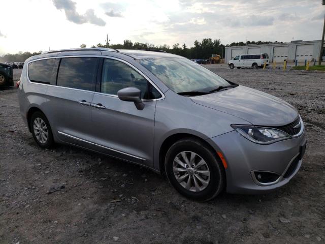 2C4RC1BG2JR120758 2018 CHRYSLER PACIFICA, photo no. 4