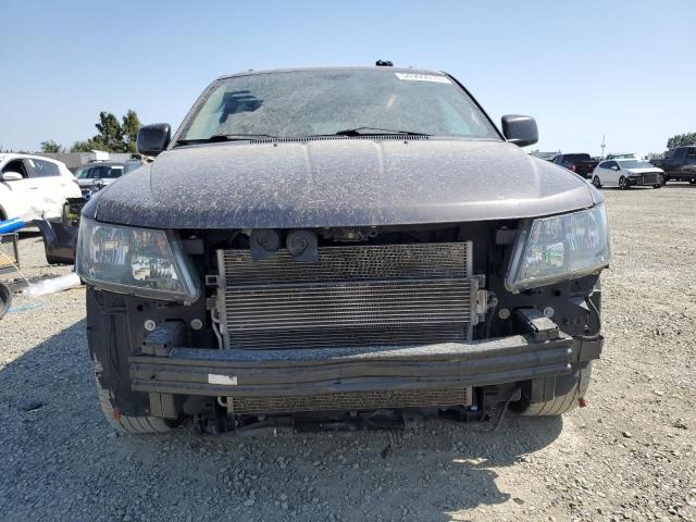 3C4PDCGG8FT686565 Dodge Journey Crossroad