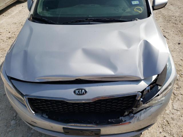 3KPFK4A7XHE025188 KIA FORTE LX