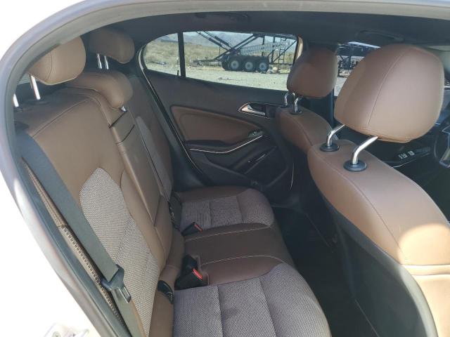 WDCTG4GB2FJ037135 Mercedes-Benz Gla 250 4matic