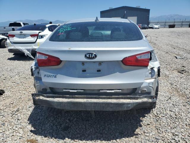KNAFK4A65G5565143 KIA FORTE LX