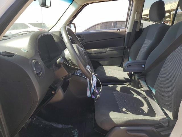 1C4NJPFA9GD543359 Jeep Patriot Latitude