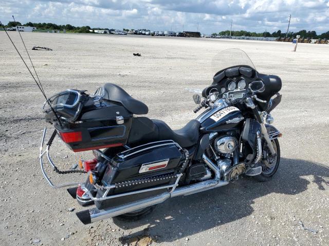 2011 HARLEY-DAVIDSON FLHTCU SHR 1HD1FL417BB620549