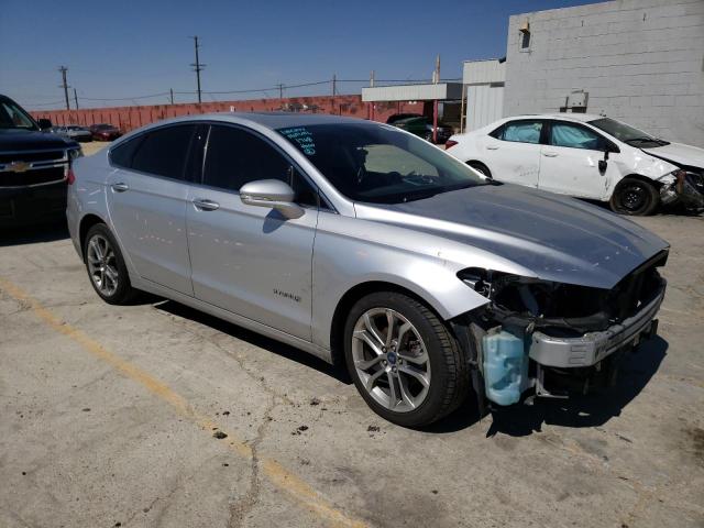 3FA6P0RU4KR117956 Ford Fusion Titanium