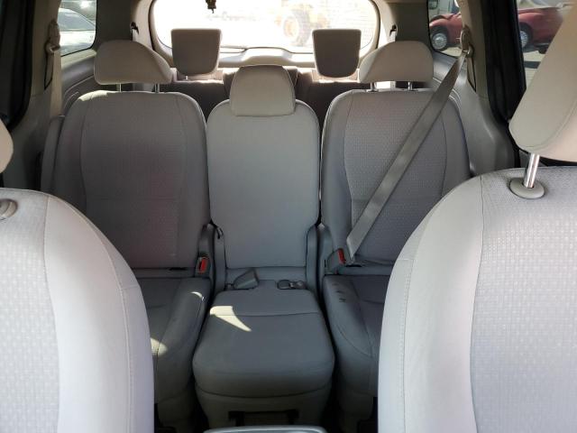 KNDMB5C15J6365768 KIA SEDONA LX