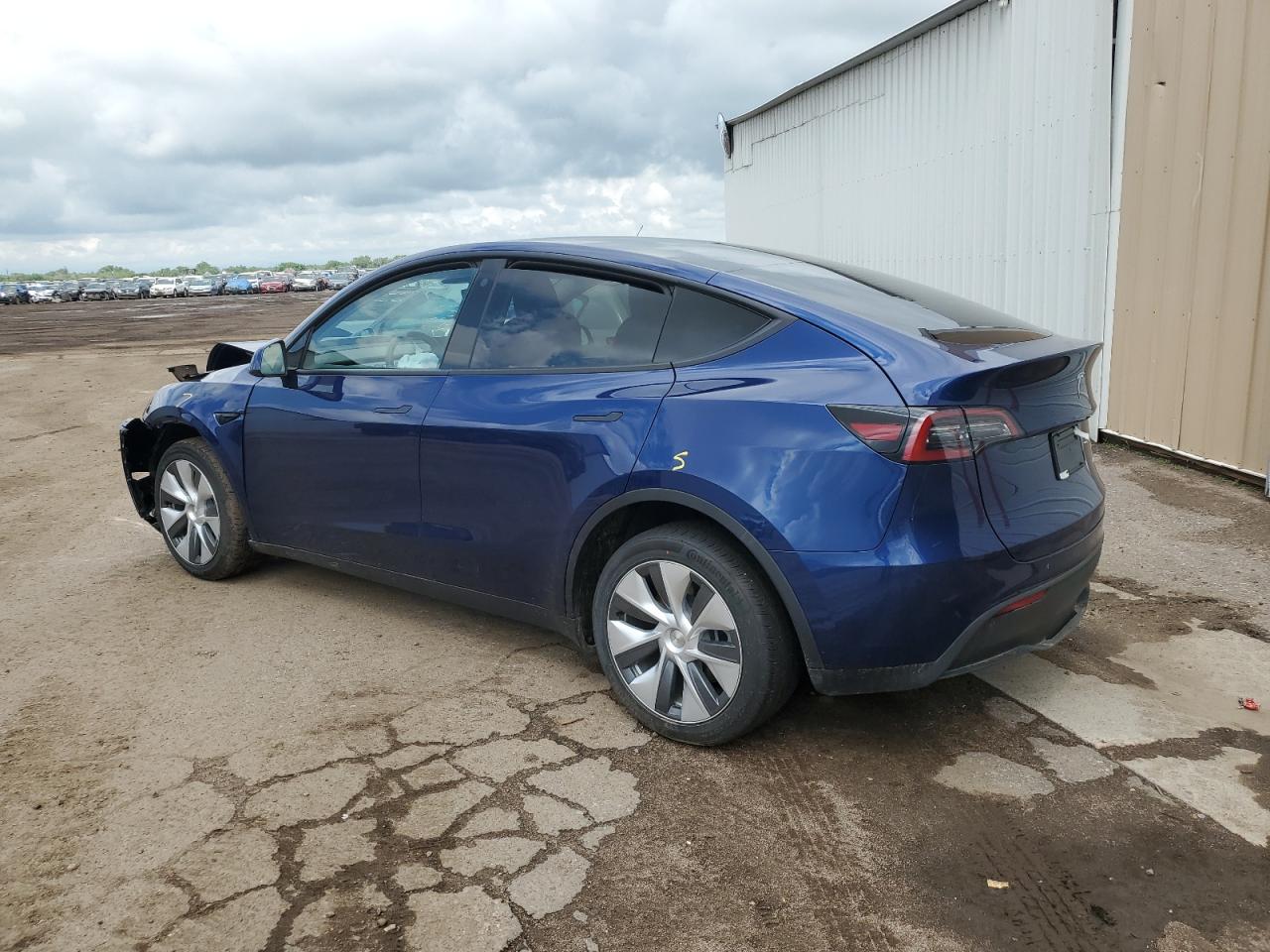 7SAYGDEE1PA088496 Tesla Model Y  2