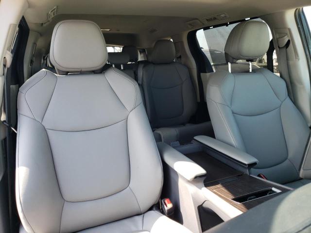 5TDYRKEC4NS126874 Toyota SIENNA XLE